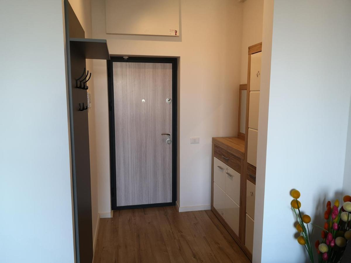 Ared-Atrium Mall Chrysflatty3 Premium Apartment 60Mp Arad Exteriör bild