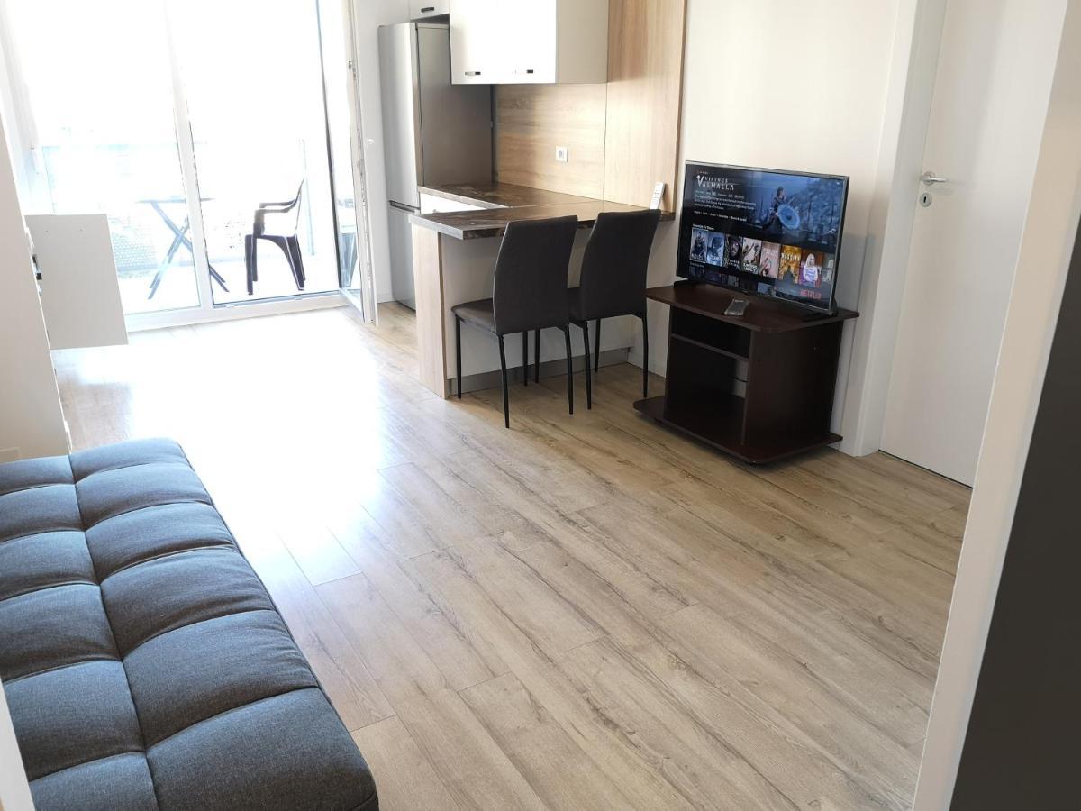 Ared-Atrium Mall Chrysflatty3 Premium Apartment 60Mp Arad Exteriör bild