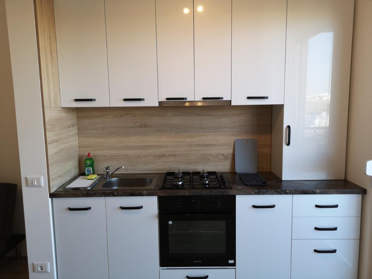 Ared-Atrium Mall Chrysflatty3 Premium Apartment 60Mp Arad Exteriör bild